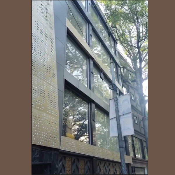 hospital space near AIIMS